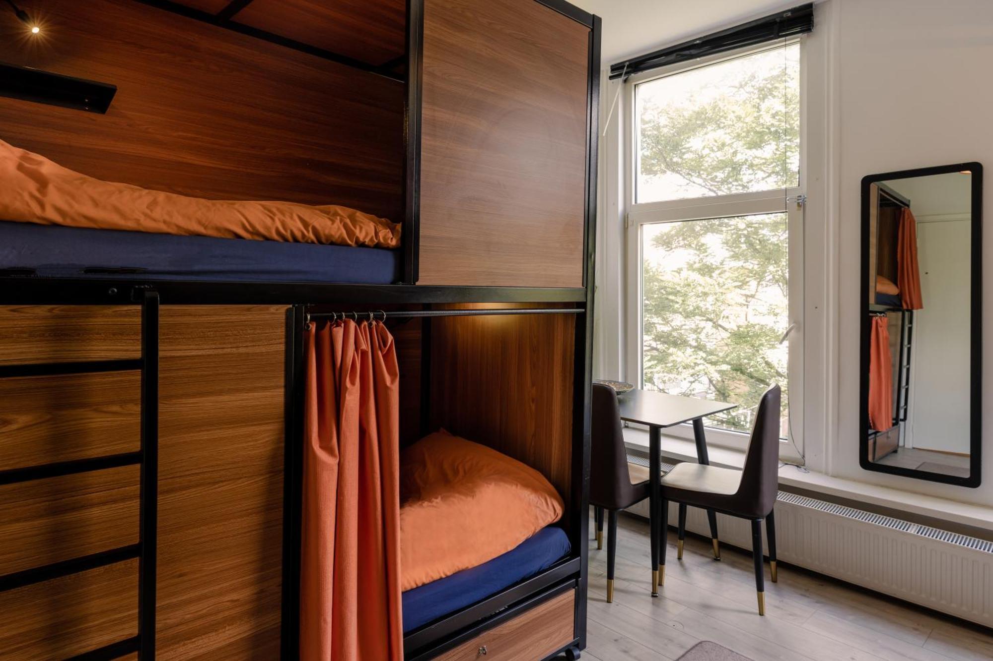 Recharge Hostel ロッテルダム 部屋 写真