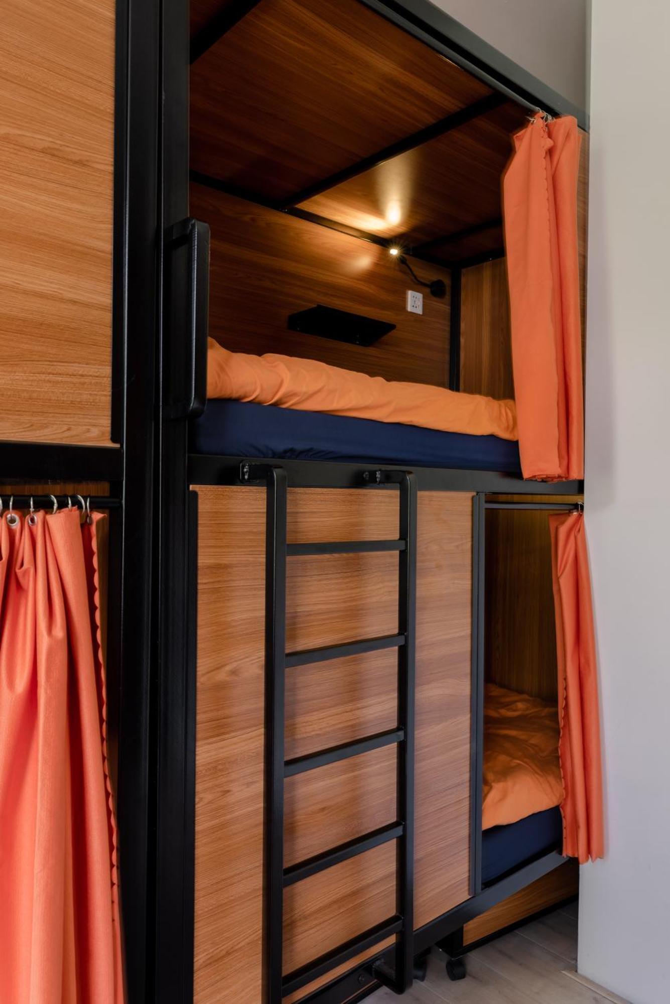 Recharge Hostel ロッテルダム 部屋 写真